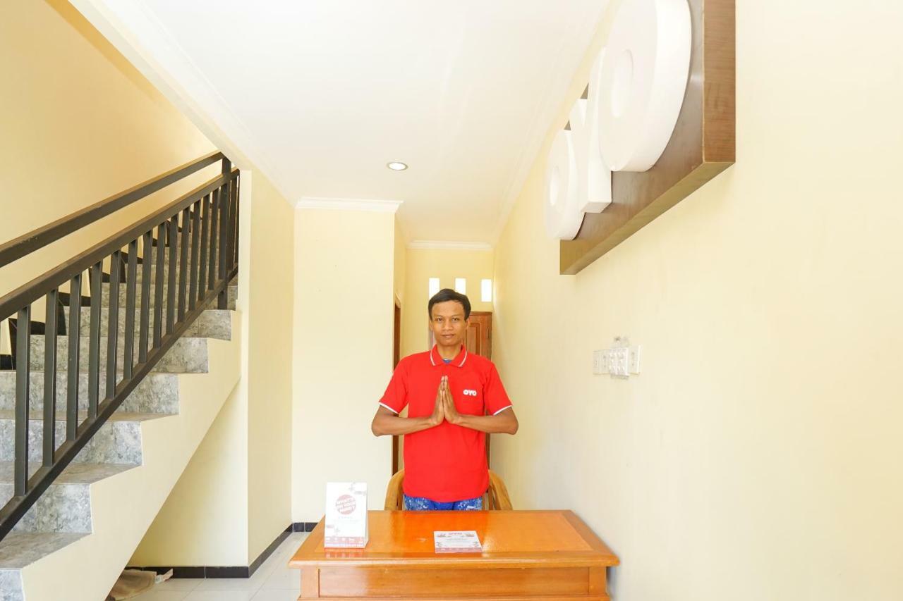 Oyo 522 Majapahit Homestay Syariah 2 Banyuwangi  Exteriör bild