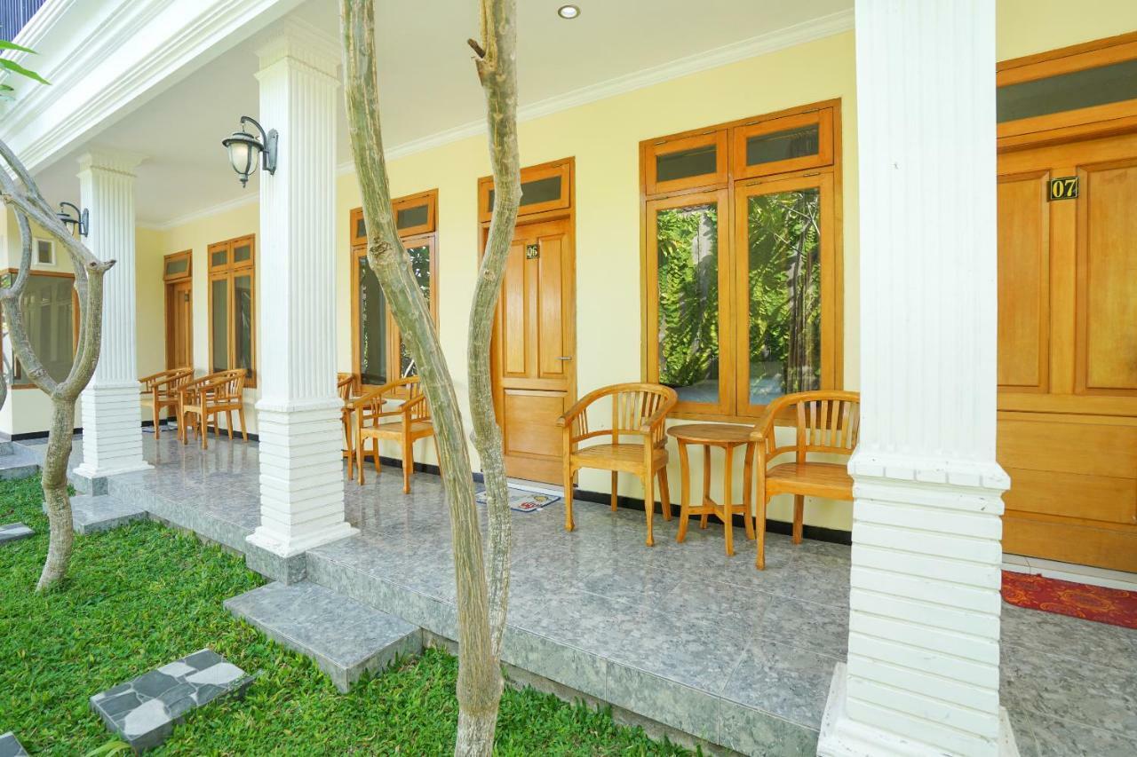 Oyo 522 Majapahit Homestay Syariah 2 Banyuwangi  Exteriör bild